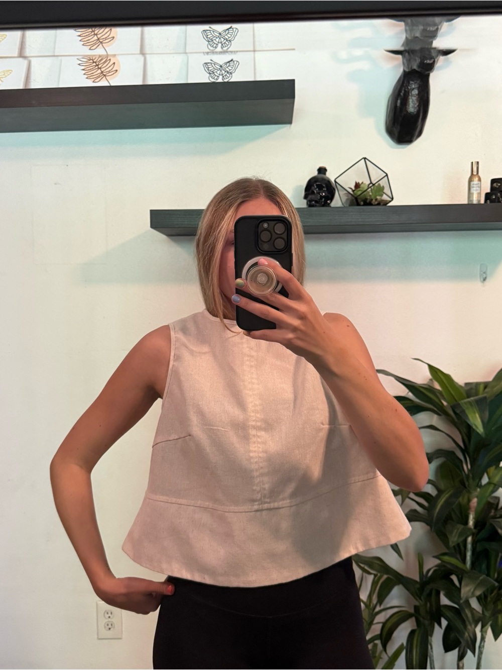 Forever 21 Cream Boxy Sleeveless Crop Tank